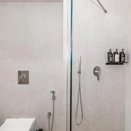 Helichrysum Lofts Family House Khokhlasti