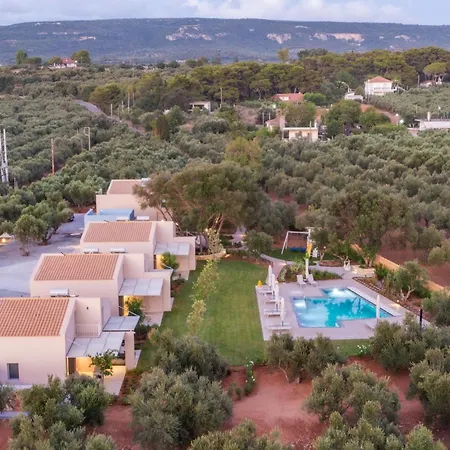 Helichrysum Lofts Family House Khokhlastí