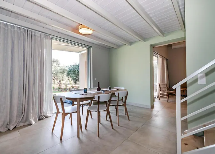 Ferienhaus Helichrysum Lofts Family House Khokhlastí